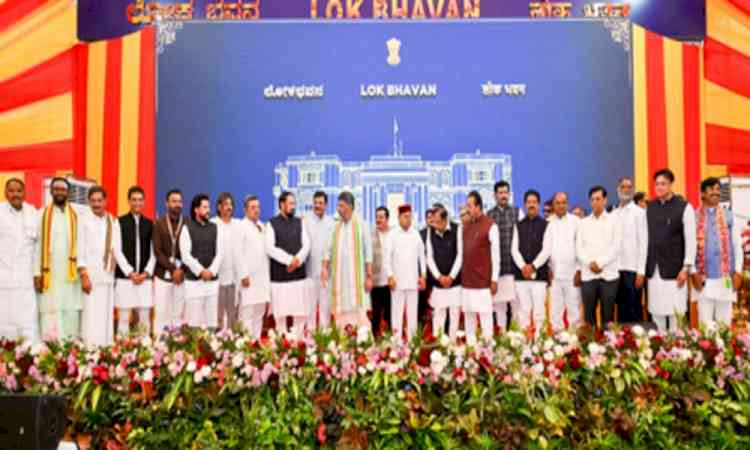 K’taka: 19 ministers sworn into Shivakumar’s cabinet