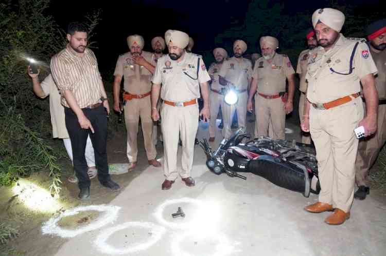 Two extortionists held after brief exchange of fire in Ferozepur
