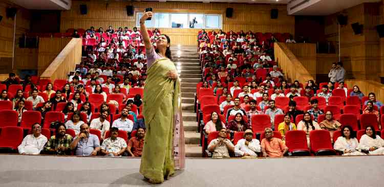 Vedic Havan Marks New Academic Session at SUPVA; Registrar Dr. Gunjan Malik Manocha Calls for Excellence in Education, Personality and Life