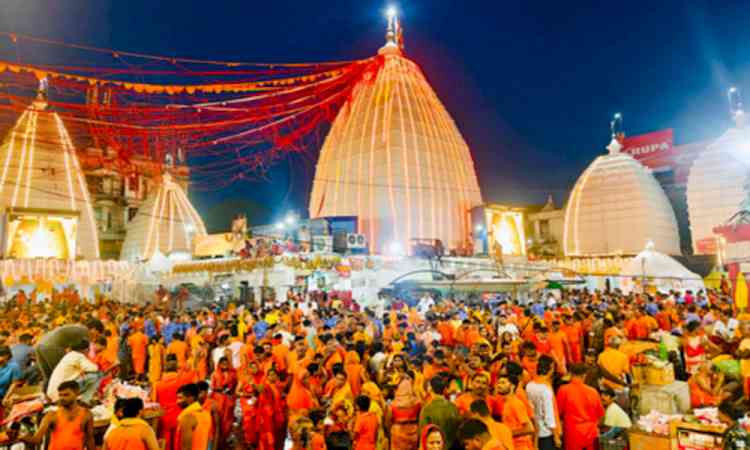 Baba Baidyanath Dham witnesses heavy rush of pilgrims during Shravani Mela