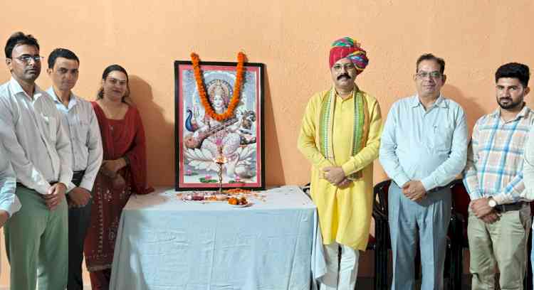 गांवों की मजबूती से ही साकार होगा विकसित भारत का सपनाः एचआईआरडी निदेशक डॉ. चौहान