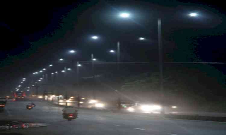 Punjab to illuminate villages with three lakh solar streetlights 