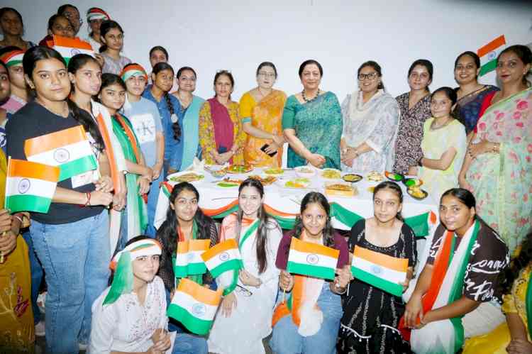 Kanya Maha Vidyalaya Celebrates Independence Day with Patriotic Fervour