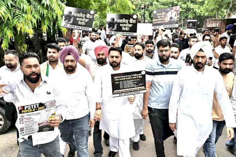 Six Paper Leaks in Punjab, Future of 1 Million Students Put at Stake: Education Minister Bains Must Resign, Says Shubham Sharma