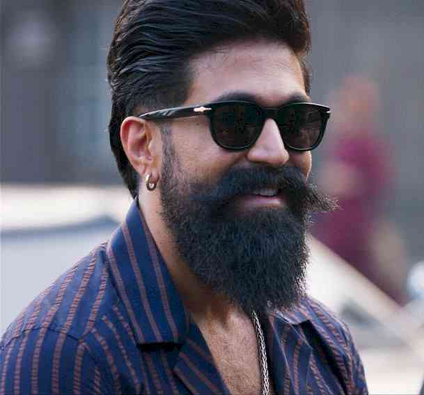 Yash’s ‘Toxic’ Blast! Says—If You Haven’t Changed in 20 Years, You’re Lying 