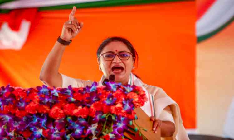 Women to receive Lakshmi Yojana letters from Aug 26: Delhi CM