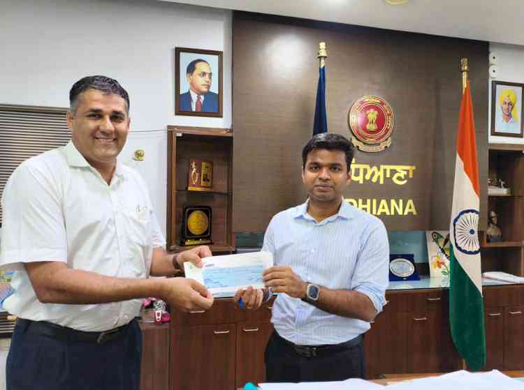 Vardhman Special Steels Limited Supports Ludhiana Badminton Association with Rs 5 Lac support