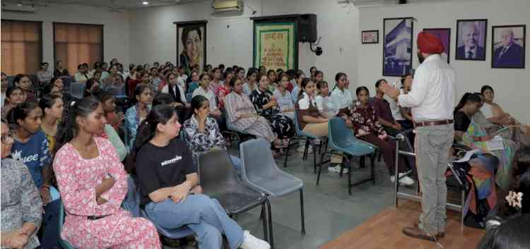 PG Department of Commerce and Management of PCM S.D. College for Women holds Entrepreneurship Awareness Seminar
