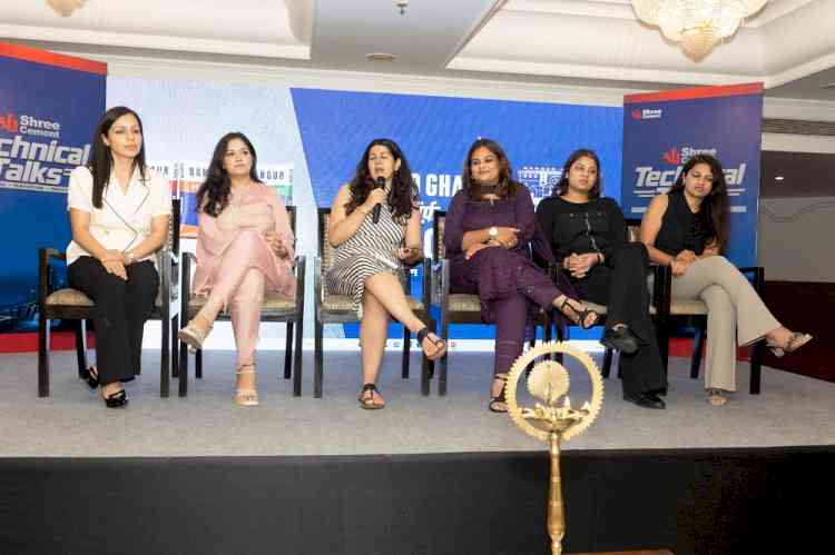 Young Female Architects Lead Powerful Discussion on 