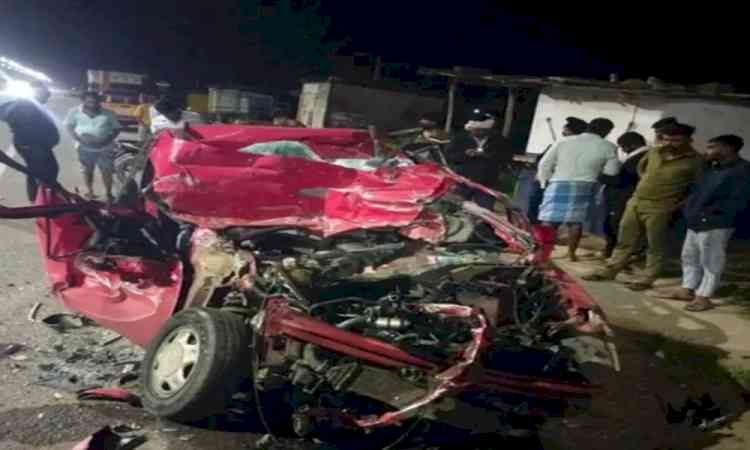 Five killed, 23 injured in separate road accidents in Karnataka