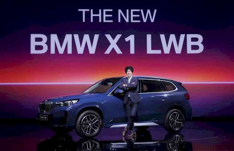When head and heart agree: The new BMW X1 Long Wheelbase.