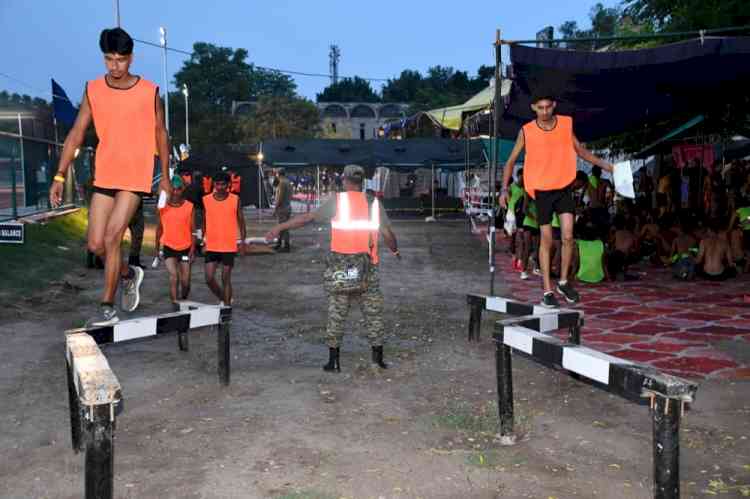 Around 1,000 youths participate in Agniveer recruitment rally on day five