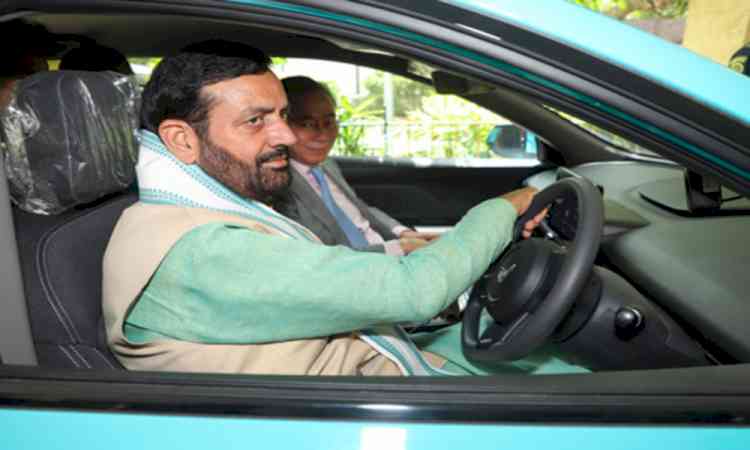 Saini narrates his rise from computer operator to Haryana CM