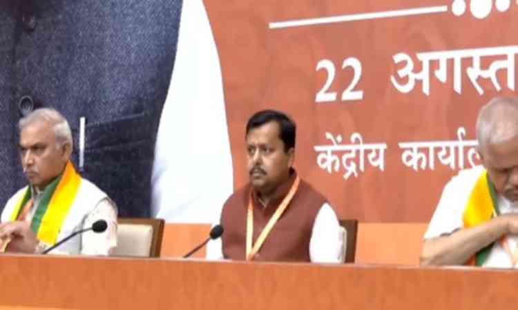 BJP president Nitin Nabin holds first meeting with newly appointed team at party HQs