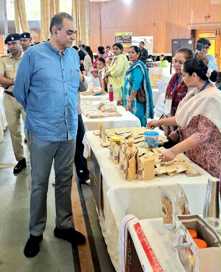 Senior BJP leader Sanjay Tandon lauds women entrepreneurs as key to Atmanirbhar Bharat