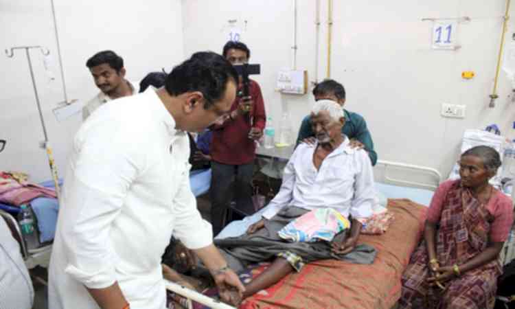 Gujarat hooch tragedy: Death toll rises to 11, police hunt for more accused