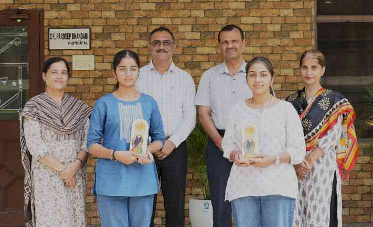 ਦੋਆਬਾ ਕਾਲਜ ਦੇ ਕਾਮਰਸ ਵਿਭਾਗ ਦੇ ਵਿਦਿਆਰਥੀਆਂ ਦਾ ਵਧੀਆ ਪ੍ਰਦਰਸ਼ਣ