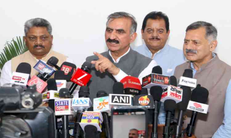 Himachal CM slams BJP over briefcase protest, proposed chargesheet