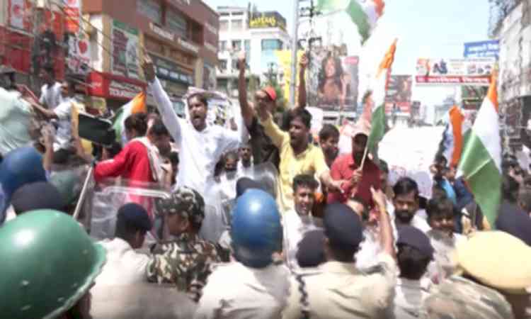 Bihar TRE-4 row: Students on Patna streets; unrest spreads as protesters clash with police