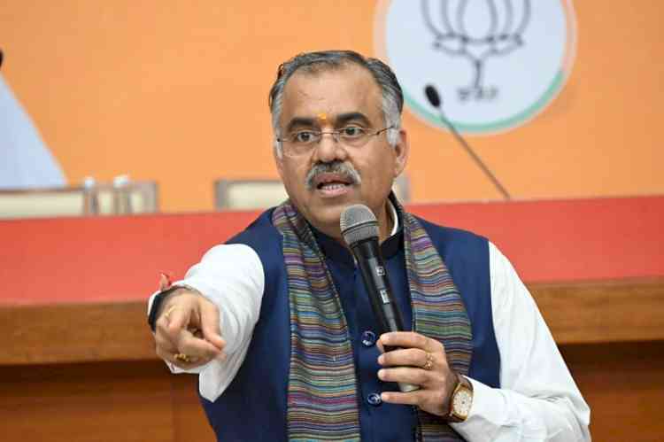 Education system collapsed in Punjab with 31,000 Teacher Posts Vacant: Tarun Chugh