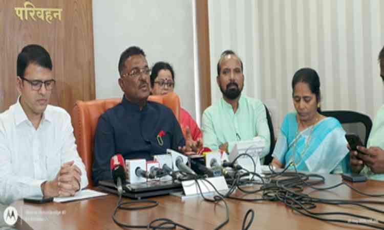 Marathi language training for auto‑taxi drivers to continue: Maha Minister