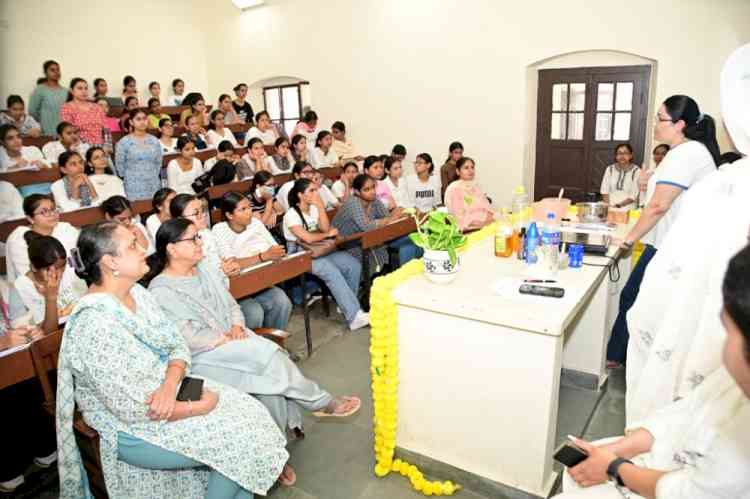 Khalsa College for Women Organized Hands-On Workshop on Soap Making