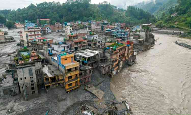 290 Indians out of contact after Nepal floods: MEA