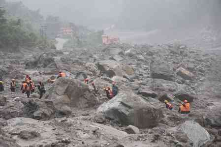 Nepal: Indian technical team conducts reconnaissance for tunnel rescue operations 
