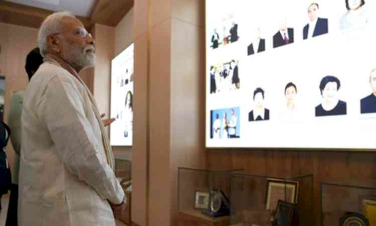PM Modi visits Mahatma Gandhi Centre at Tashkent State University of Oriental Studies
