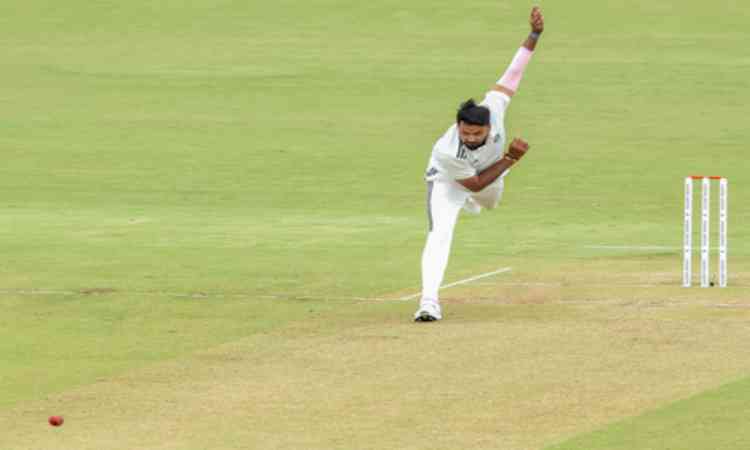 Duleep Trophy: Sarkar, Mukesh, and Shami bowl out Central Zone for 266 despite Rinku’s fifty