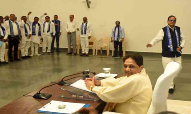 Mayawati cautions voters against 'freebie culture' and politics of deception ahead of 2027 UP polls