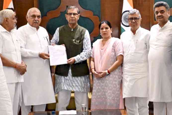 Former CM Hooda Leads Congress Delegation to Governor, Seeks Action Over ‘Manhandling’ of MLAs