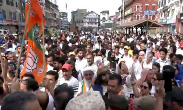 NC-BJP face-off in J&K as supporters gather to gherao each other's offices