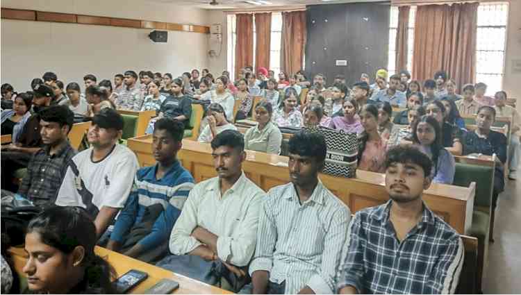 Lyallpur Khalsa College organizes Seminar and One Day Medical Camp for Mental & Physical Health of Students & Staff