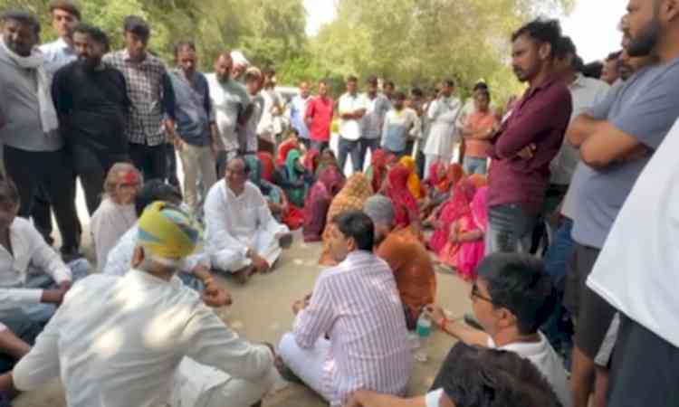 Jaipur tiger attack: Protest erupts as victim's kin demand Rs 1 crore compensation, FIR