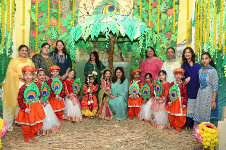 Sanskriti KMV School Celebrates Janmashtami with the Enchanting Theme ‘Madhuvan’