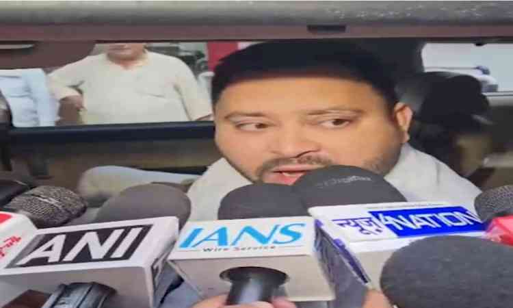 Tejashwi slams Centre, Bihar govt over floods, says no permanent solution in sight
