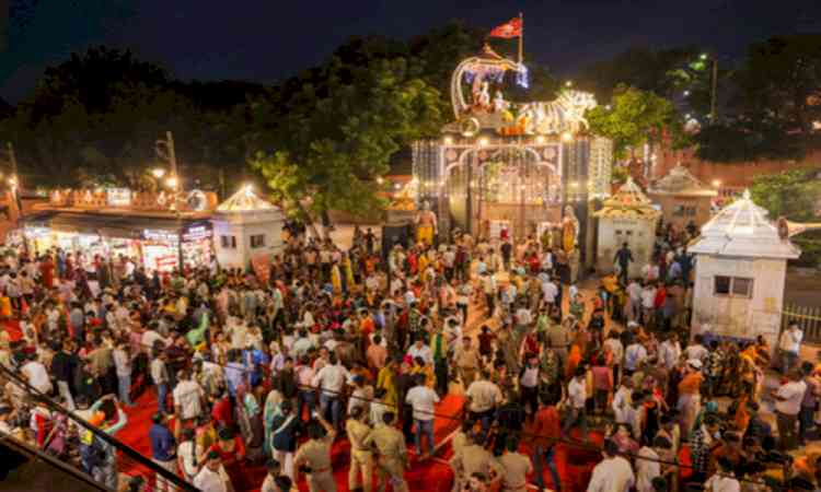 Krishna Janmashtami celebrations peak in Mathura amid rain and devotional fervour