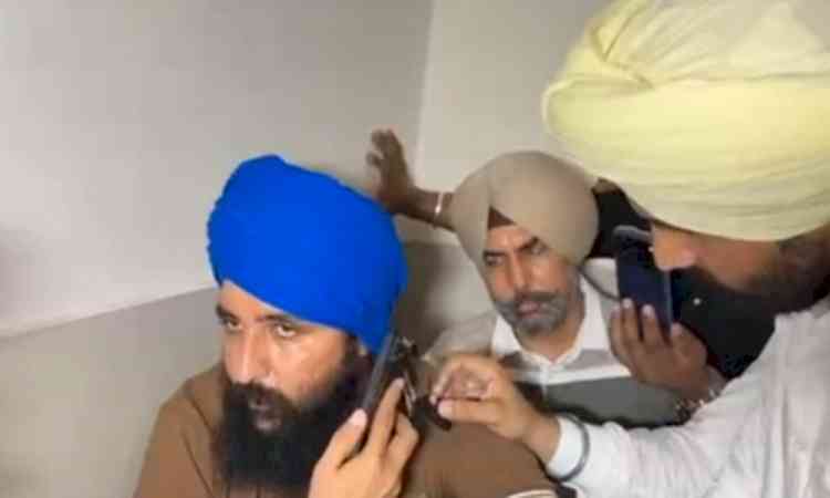 Rahul Gandhi calls Punjab Police’s brutality victim, seeks justice