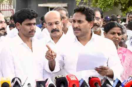 Jagan accuses Andhra CM of 'censorship' over DSC 2025 recruitment scam, seeks Nara Lokesh's resignation