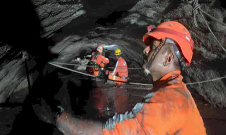 Nepal: India continues search and rescue operations in Chilime Tunnel