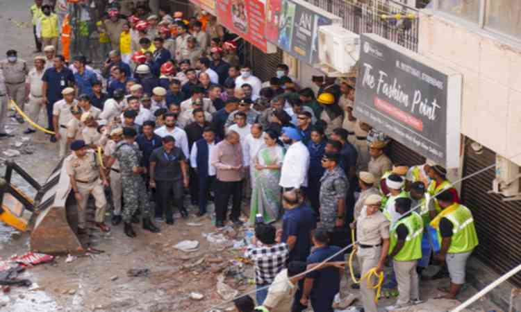 Delhi building collapse: MCD Dy Commissioner among five suspended for negligence