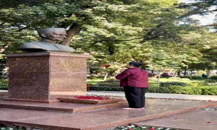 Rajya Sabha MP Raghav Chadha pays tribute at Shastri Memorial in Tashkent
