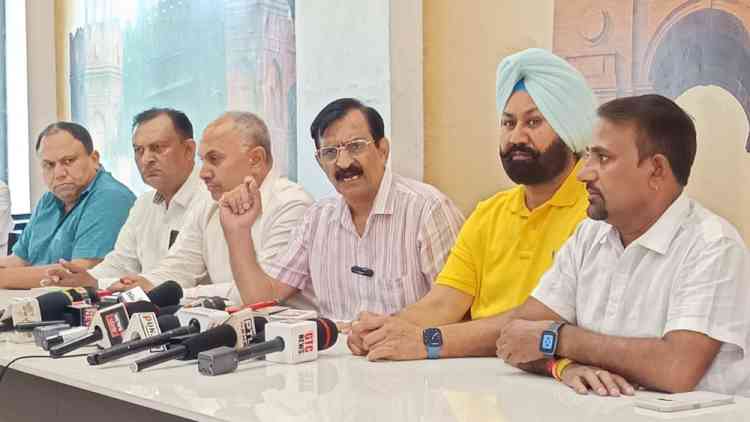 117 Per cent Coal Stock Yet 8-Hour Power Cuts: AAP’s Power Model Exposed: Anil Sarin