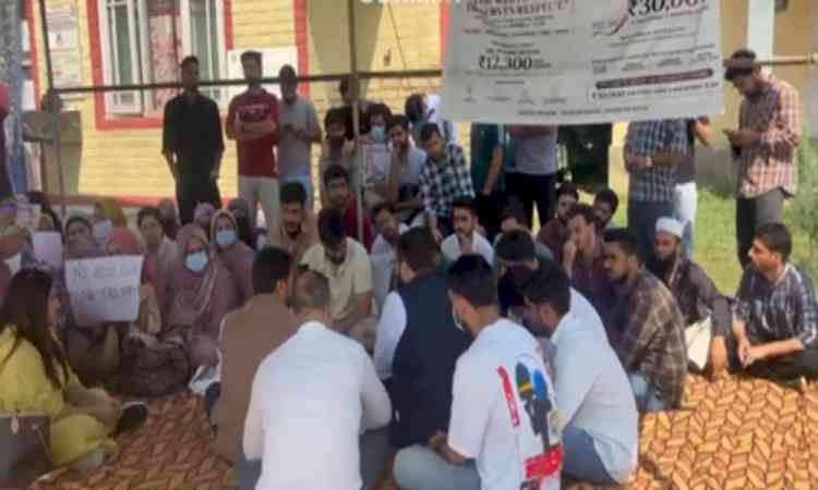 J&K medical interns on hunger strike say protest to continue till formal govt order to increase stipend