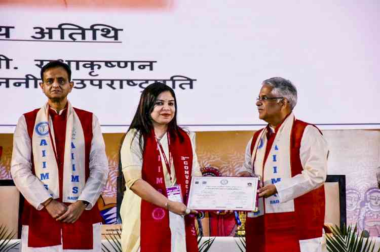 VP Radhakrishnan honored Ambala doctor