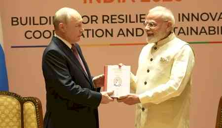 Gift to President Putin part of PM Modi's bid to globally display India's heritage