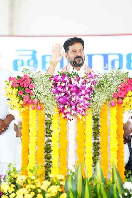 Telangana had surplus budget because of former CM Rosaiah's foresight: CM Revanth Reddy