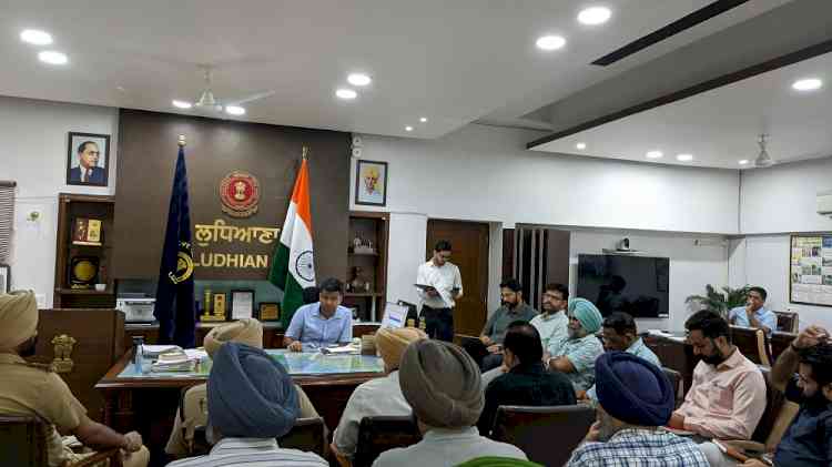 DC Himanshu Jain Reviews Preparedness for Paddy Stubble Burning Season 2026