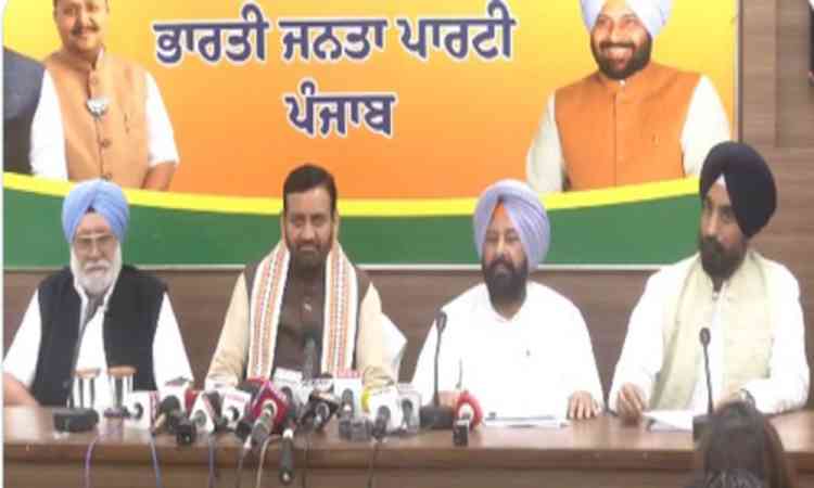 Former Punjab CM Parkash Singh Badal's aide joins BJP